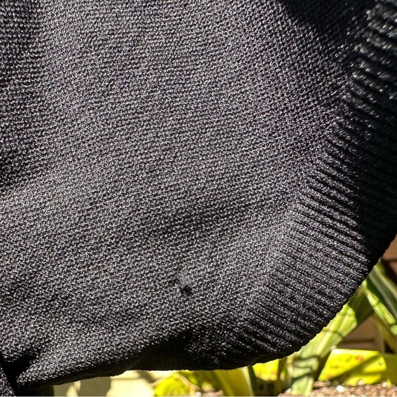 OFFLINE By Aerie Sidewalk Seamless Cropped T-Shirt Size Small Black Women’s - Picture 8 of 12